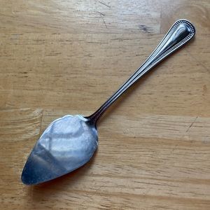 Godinger Silverplated Cake Pie Dessert Server in great condition